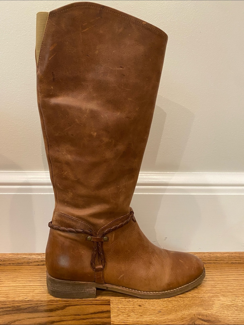 Matisse Lariat tall riding boot distressed leather upper brown size 9.5 Brazil